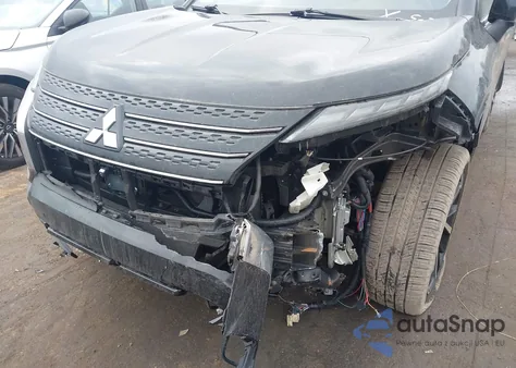 2024 Mitsubishi Outlander Se 2.5 2Wd/Se Black Edition S-Awc/Se Black Edition W/Pano Roof S-Awc z USA, uszkodzony, nr VIN JA4J3VA82RZ083012